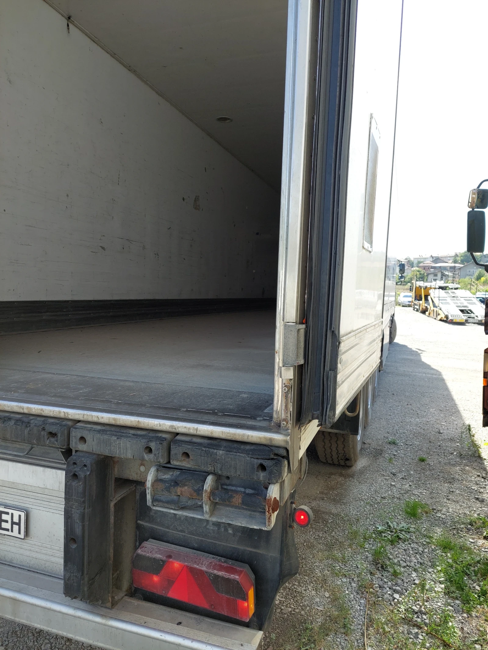 �� ������ Lamberet Lamberet  | Mobile.bg � ����������� 5