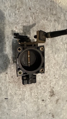 Дроселова Клапа за Rover 200 - MHB102290