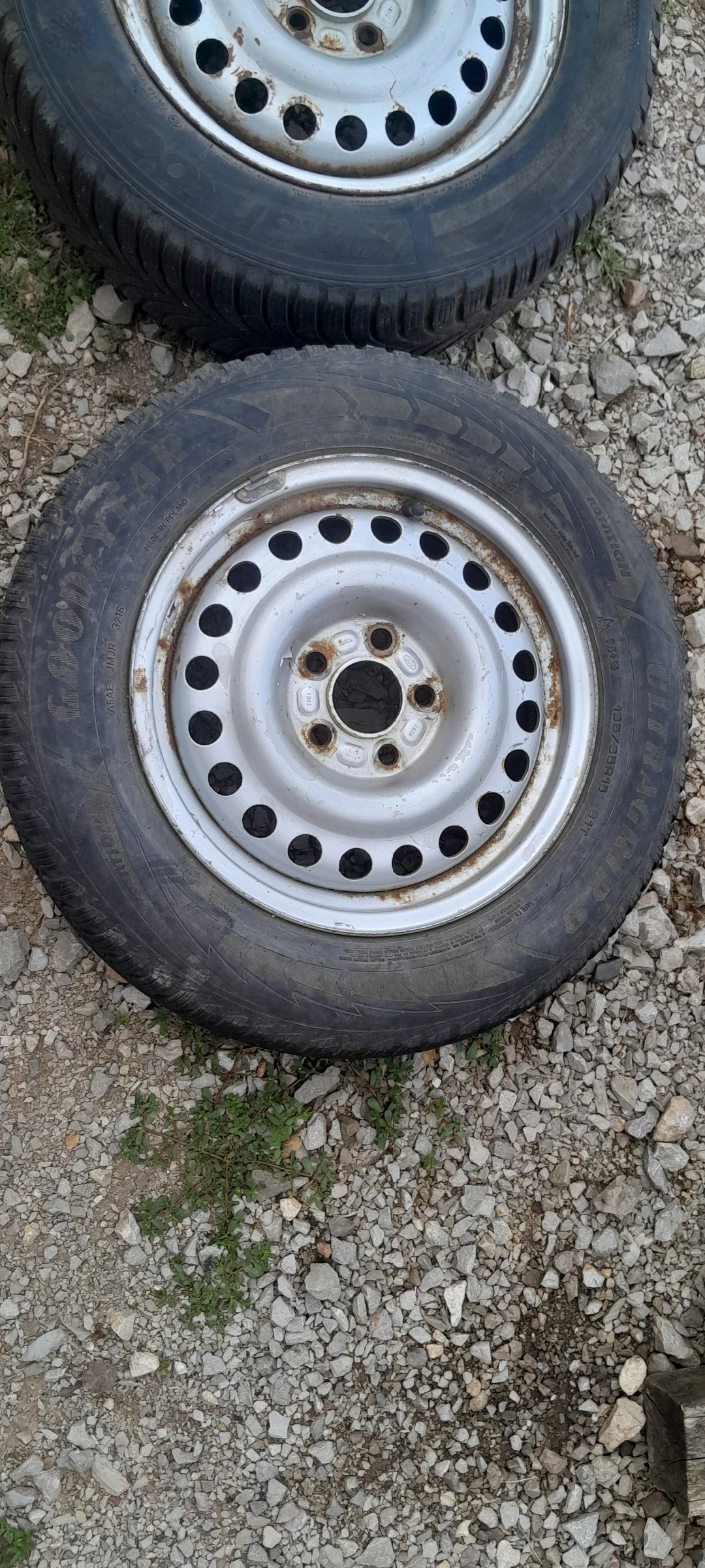 ���� � ������ 195/65R15 �� Ford Connect | Mobile.bg � ����������� 4