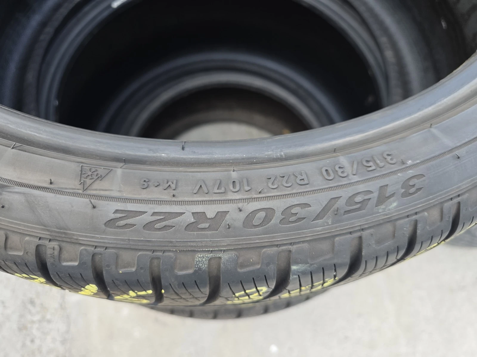 ���� 275/35R22 | Mobile.bg � ����������� 12