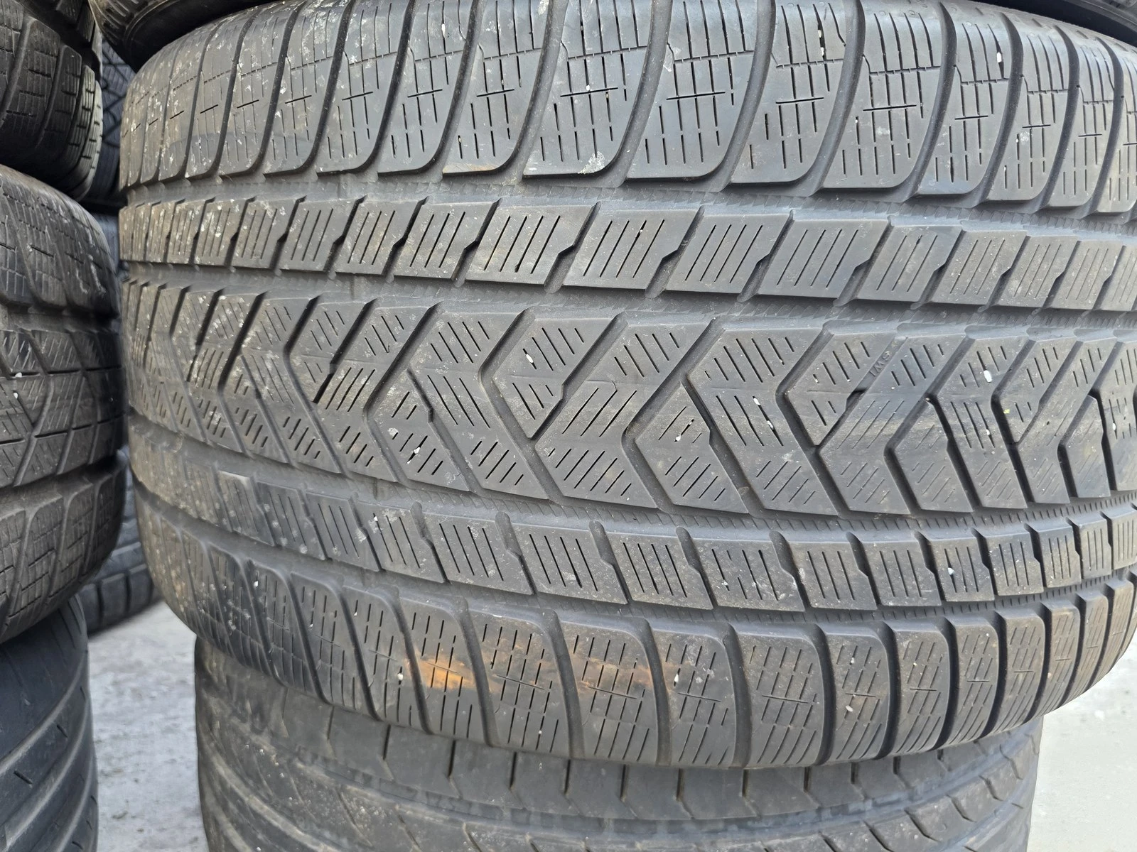 ���� 275/35R22 | Mobile.bg � ����������� 4