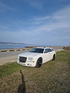 Chrysler 300c 5, 7L HEMI 4x4 GAZ, снимка 2