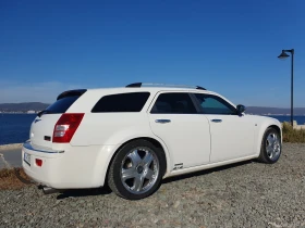 Chrysler 300c 5, 7L HEMI 4x4 GAZ, снимка 12