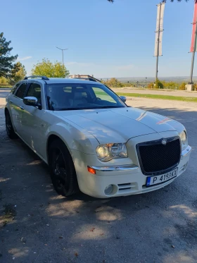 Chrysler 300c 5, 7L HEMI 4x4 GAZ, снимка 3