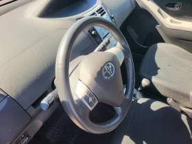 Toyota Yaris 91x.km 1.3vvt-i Sol Luna - Като Нова! - 9999 лв. - 24093510 6