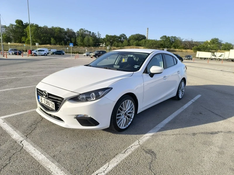 Mazda 3 Skyactive, снимка 2 - Автомобили и джипове - 47433823