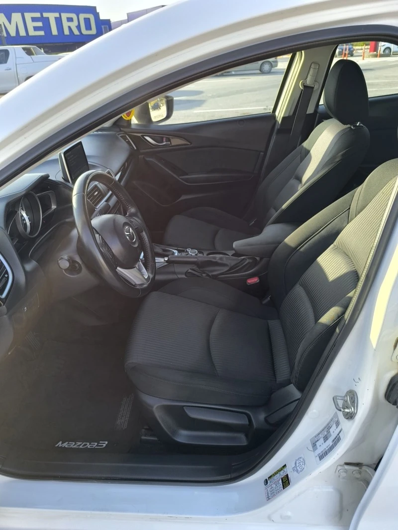 Mazda 3 Skyactive, снимка 11 - Автомобили и джипове - 47433823