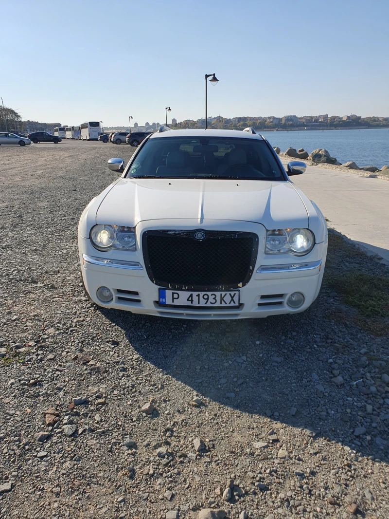 Chrysler 300c 5, 7L HEMI 4x4 GAZ, снимка 4 - Автомобили и джипове - 49172536