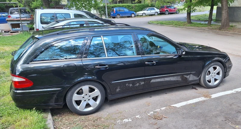 Mercedes-Benz E 280, снимка 6 - Автомобили и джипове - 52949550
