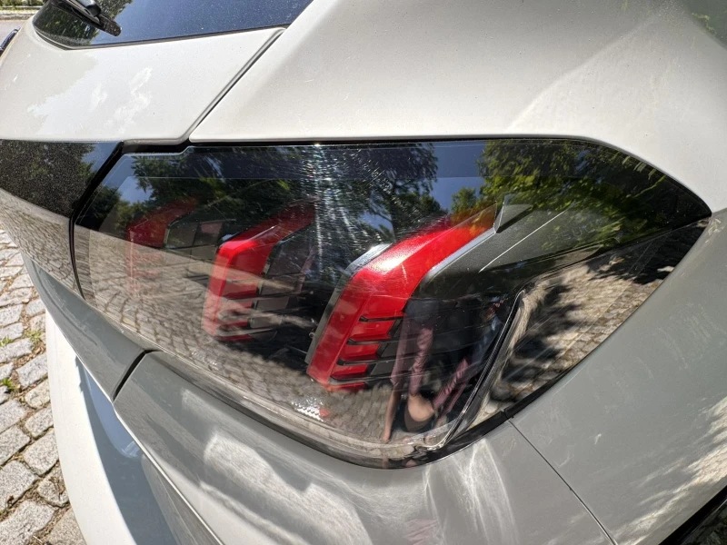 Peugeot 208 ЛИЗИНГ/Е-ACTIVE//DIGITAL/LED/360 CAM/50kWh, снимка 9 - Автомобили и джипове - 50900657