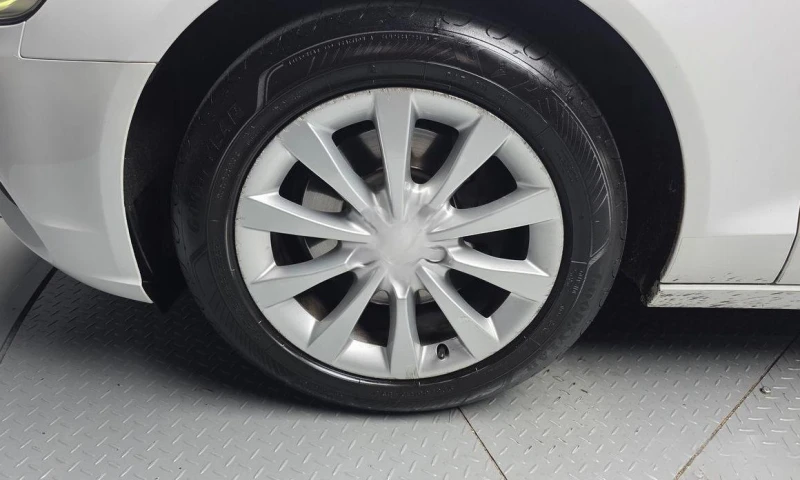 Audi A6 2.0 TDI C7 * НАЙ-ДОБРА ЦЕНА В БЪЛГАРИЯ* , снимка 5 - Автомобили и джипове - 52188050