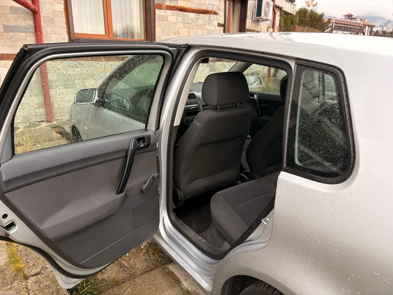 VW Polo, снимка 5 - Автомобили и джипове - 52395815