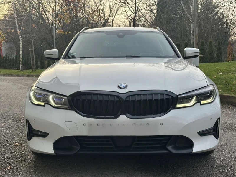 BMW 320 d / HEAD-UP / ПОДГРЕВ  / ДИСТРОНИК , снимка 2 - Автомобили и джипове - 52630178