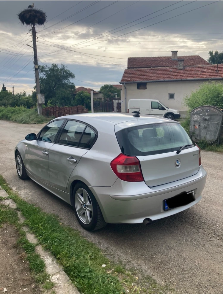 BMW 120, снимка 6 - Автомобили и джипове - 47384520