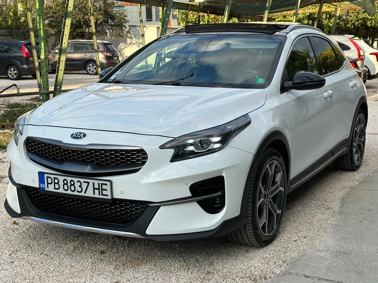 Kia XCeed 1.6CRDI Platinum/PANO/DIGITAL/ПОДГРЕВ/ОБДУХВАНЕ, снимка 1