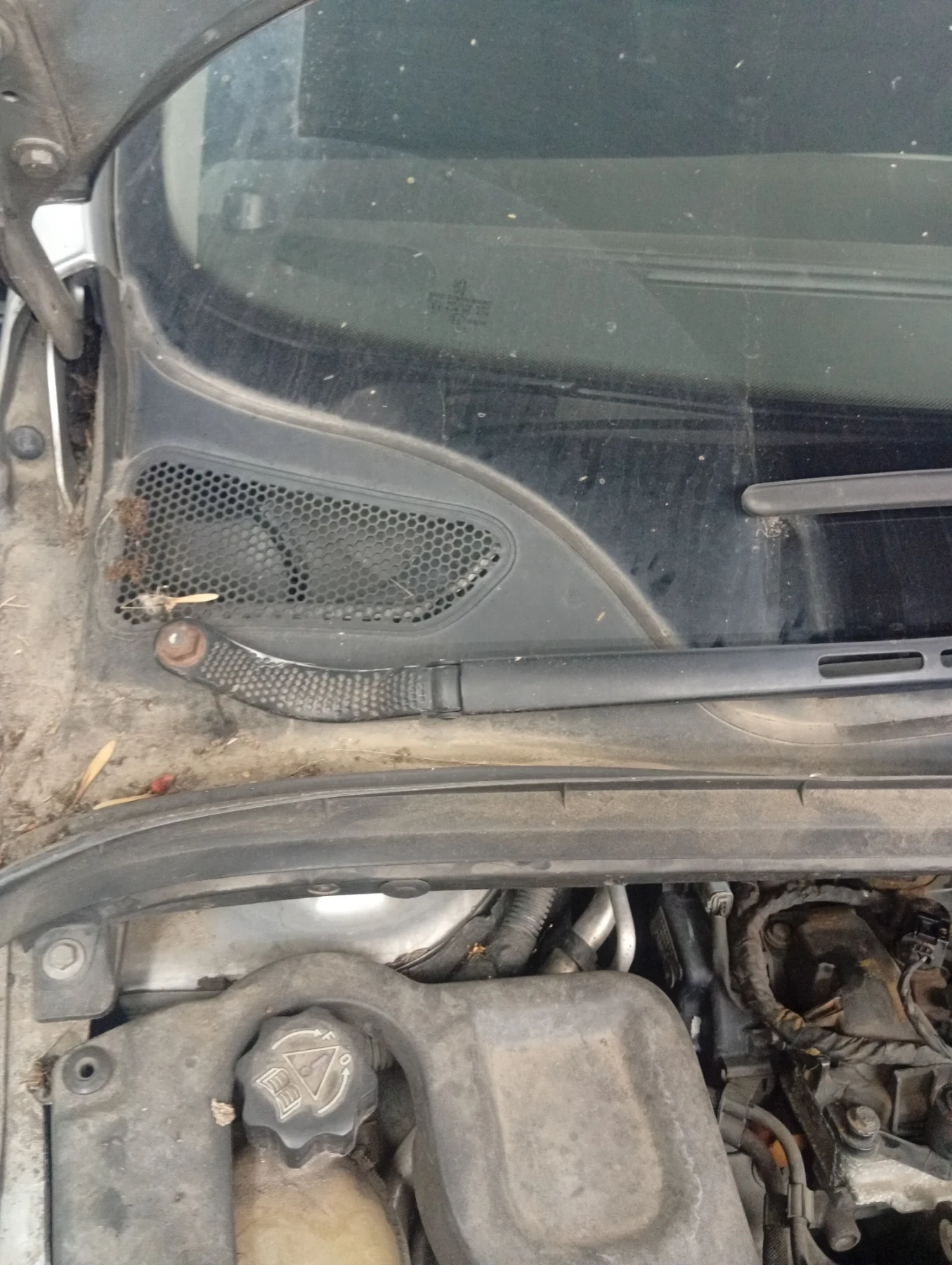 Peugeot 307, снимка 16 - Автомобили и джипове - 36007736