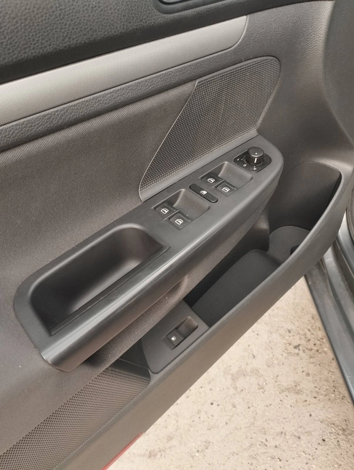 VW Golf 1.6 | Mobile.bg � ����������� 13