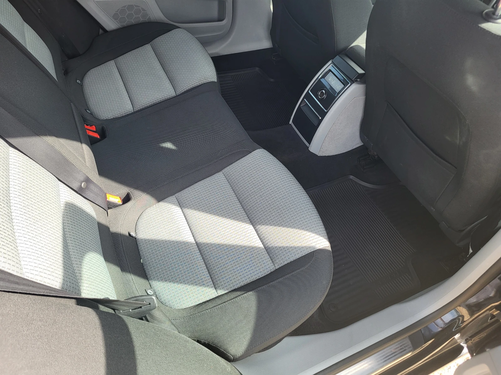 Skoda Superb 1.4TSi | Mobile.bg   12