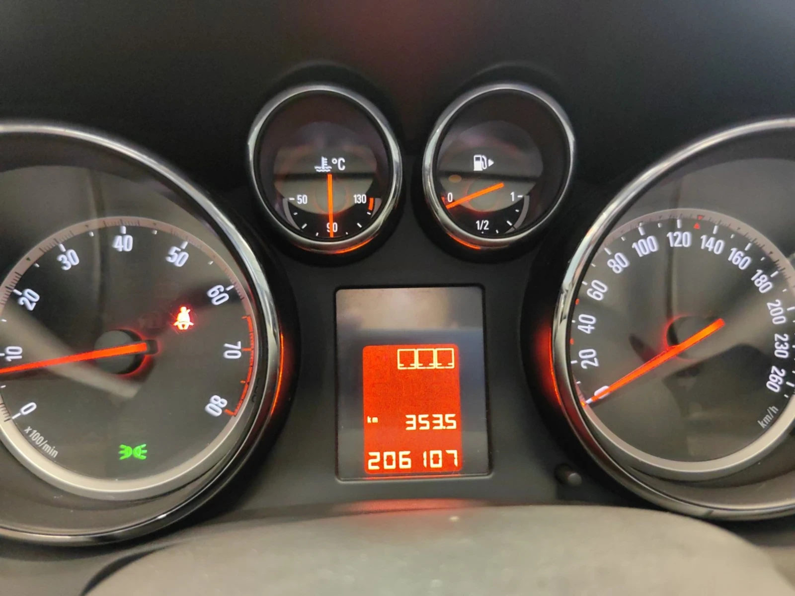 Opel Astra 1.6* SWISS* MULTI* КАТО НОВА - изображение 9