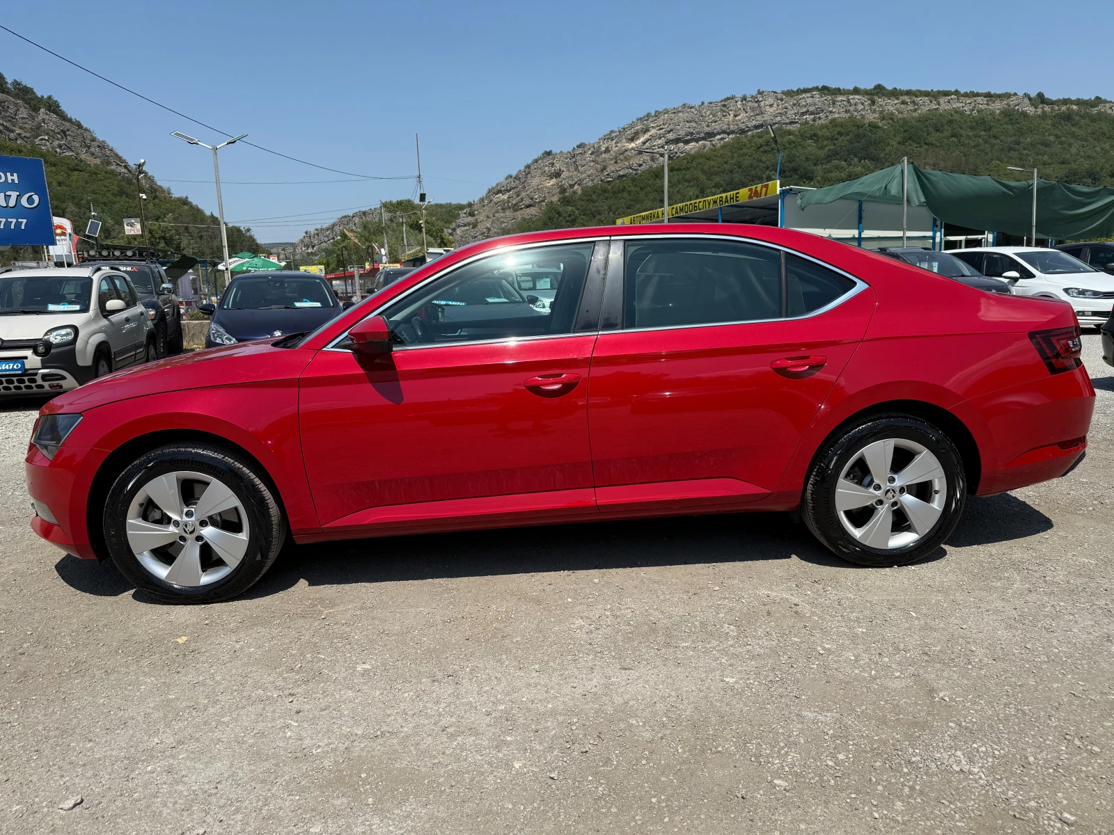 Skoda Superb 2.0TSI-4X4-SPORTLINE-FACELIFT-LED-NAVI-PARK-FULL - изображение 3