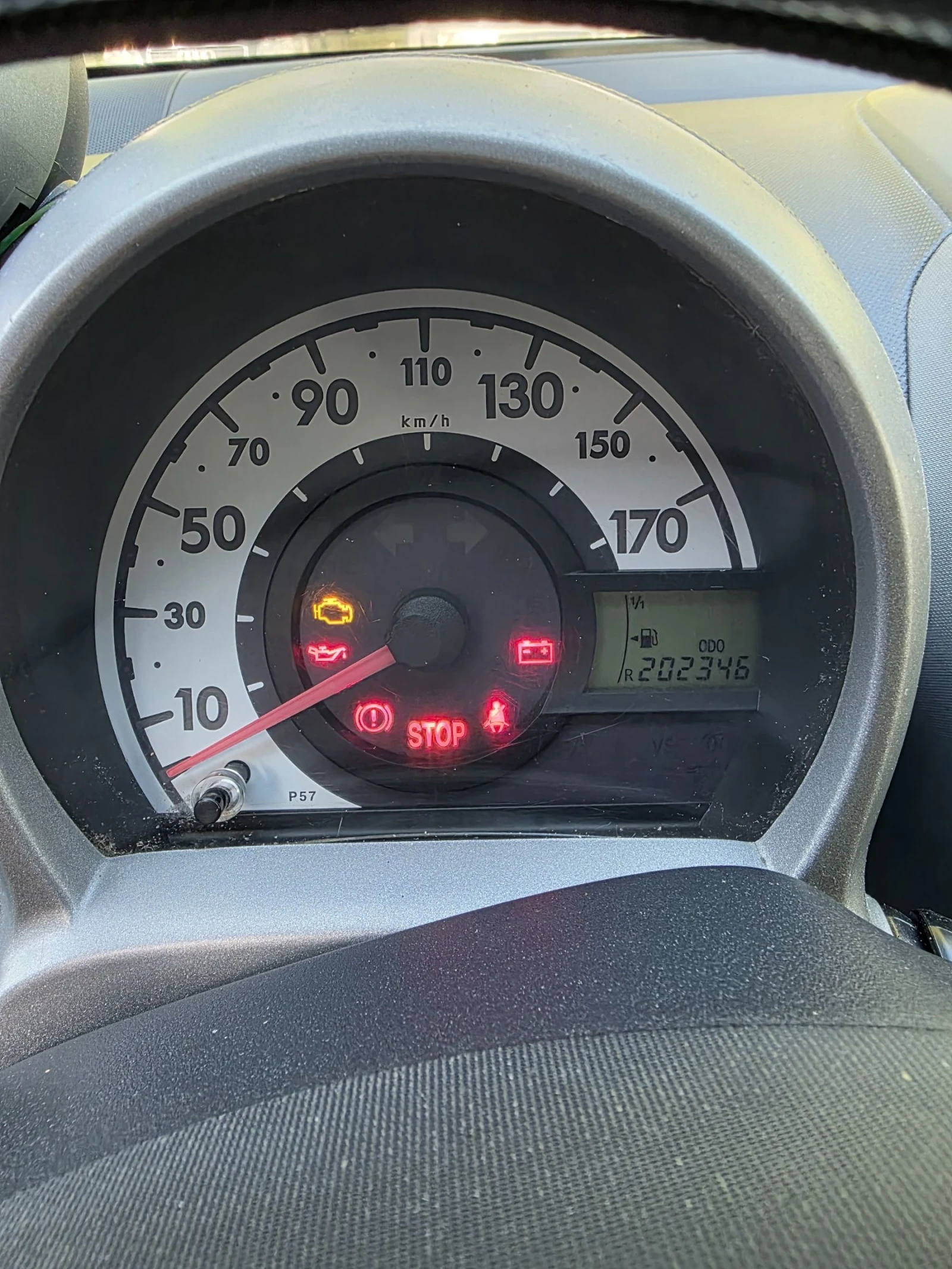 Peugeot 107  - изображение 7