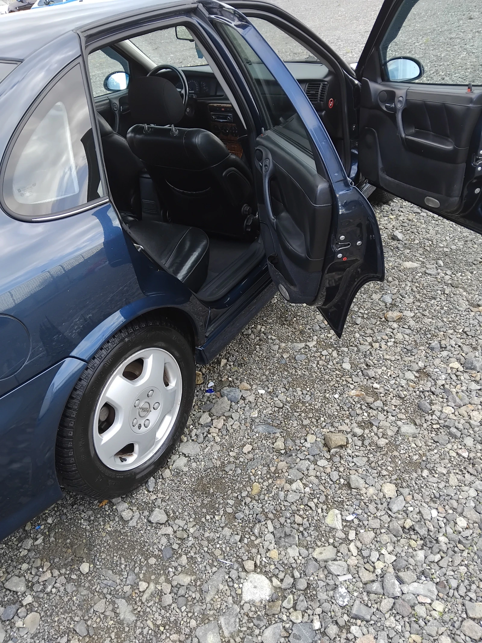 Opel Vectra 1.8 125 - изображение 10