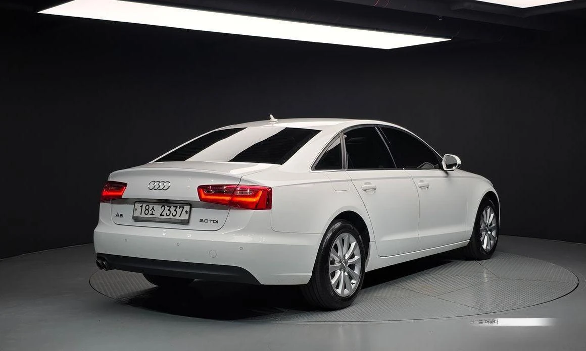 Audi A6 2.0 TDI C7 * НАЙ-ДОБРА ЦЕНА В БЪЛГАРИЯ*  - изображение 2