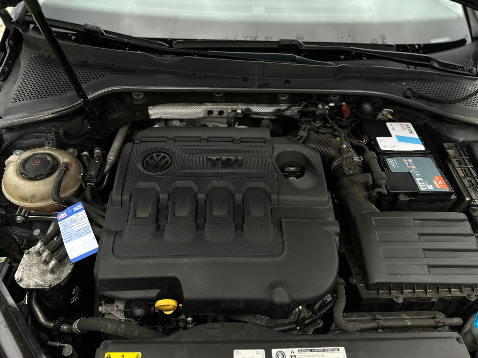 VW Golf 1.6 TDI DSG SOUND | Mobile.bg   16