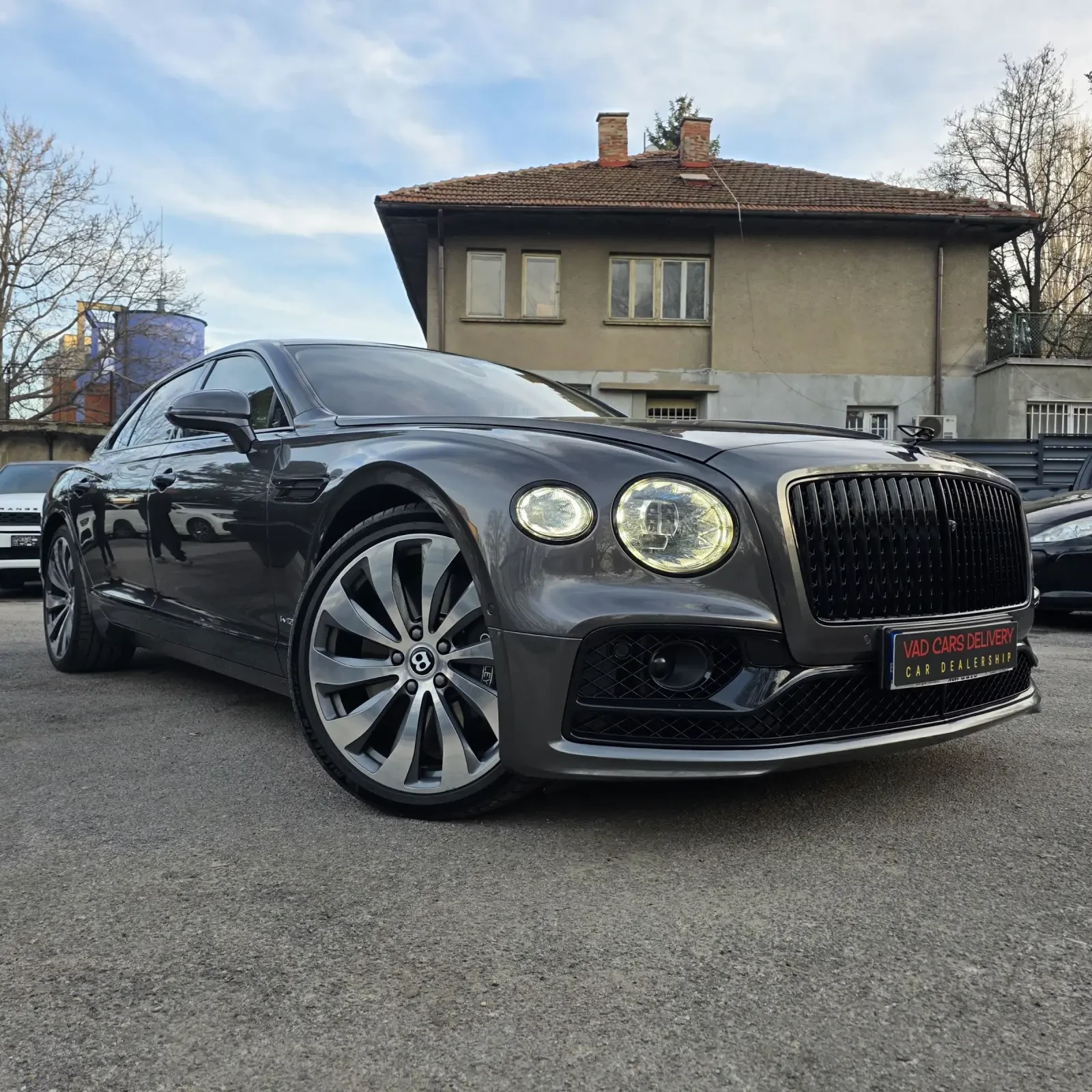 Bentley Flying Spur W12/First Edition/Naim/HUD/Massage/Pano - изображение 2