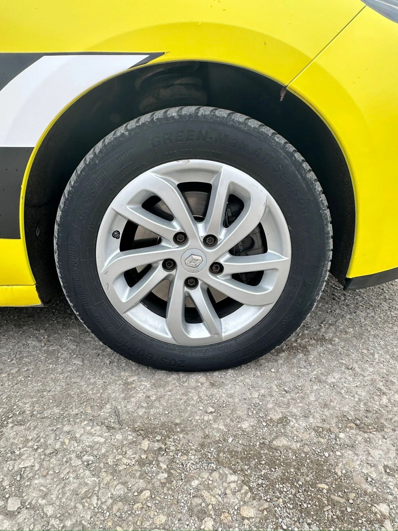 Renault Scenic 1.5 dci - изображение 5