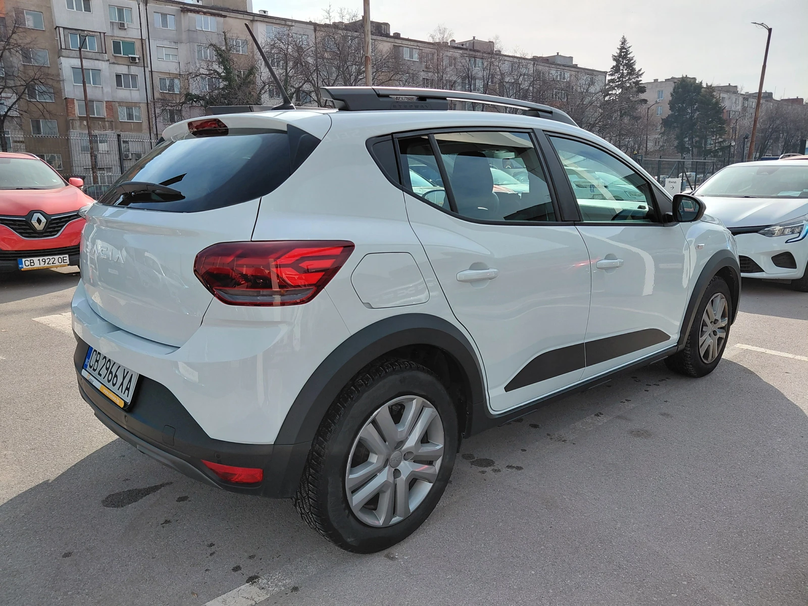 Dacia Sandero ssential/1.0 TCe/91к.с/Газ/Бензин - изображение 7