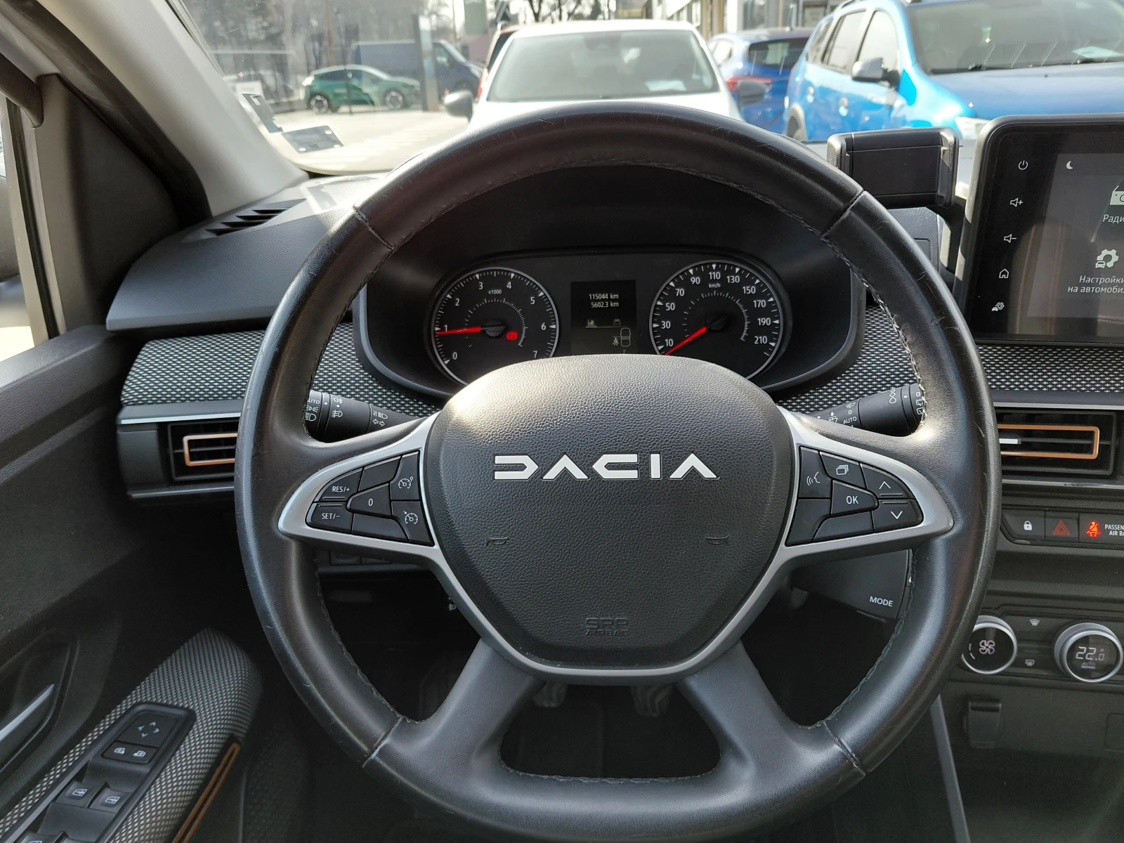 Dacia Sandero ssential/1.0 TCe/91к.с/Газ/Бензин - изображение 9