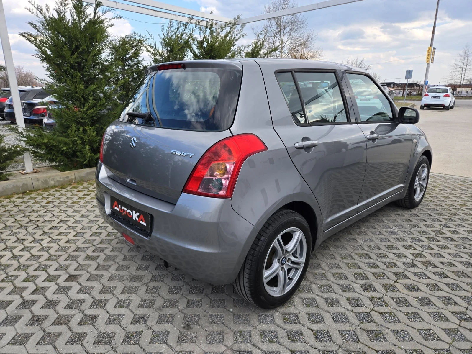 Suzuki Swift 1.3i-92��= �������� ���* BRC* = �������� | Mobile.bg � ����������� 3
