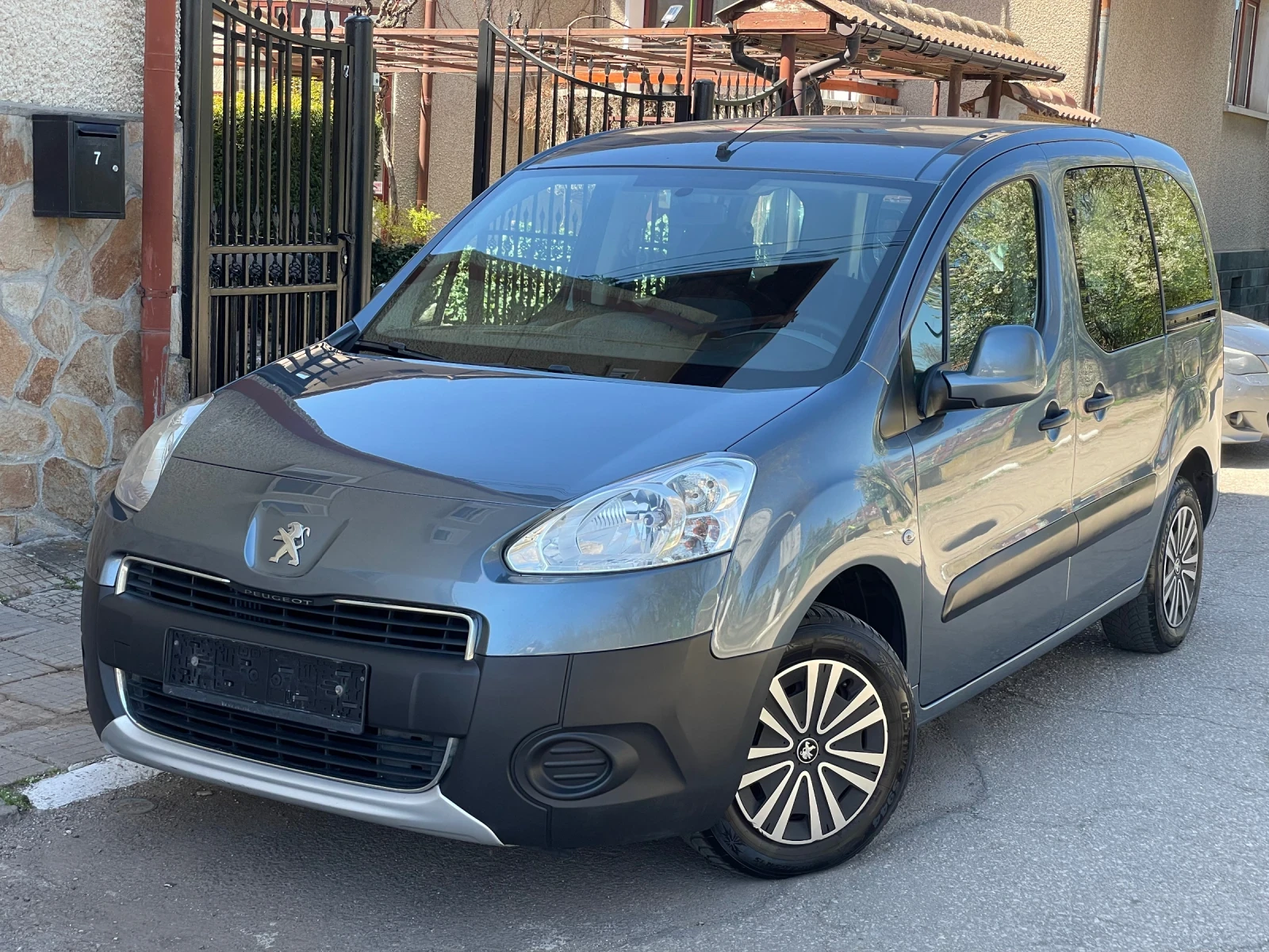 Peugeot Partner 1.6HDI* tepee* 