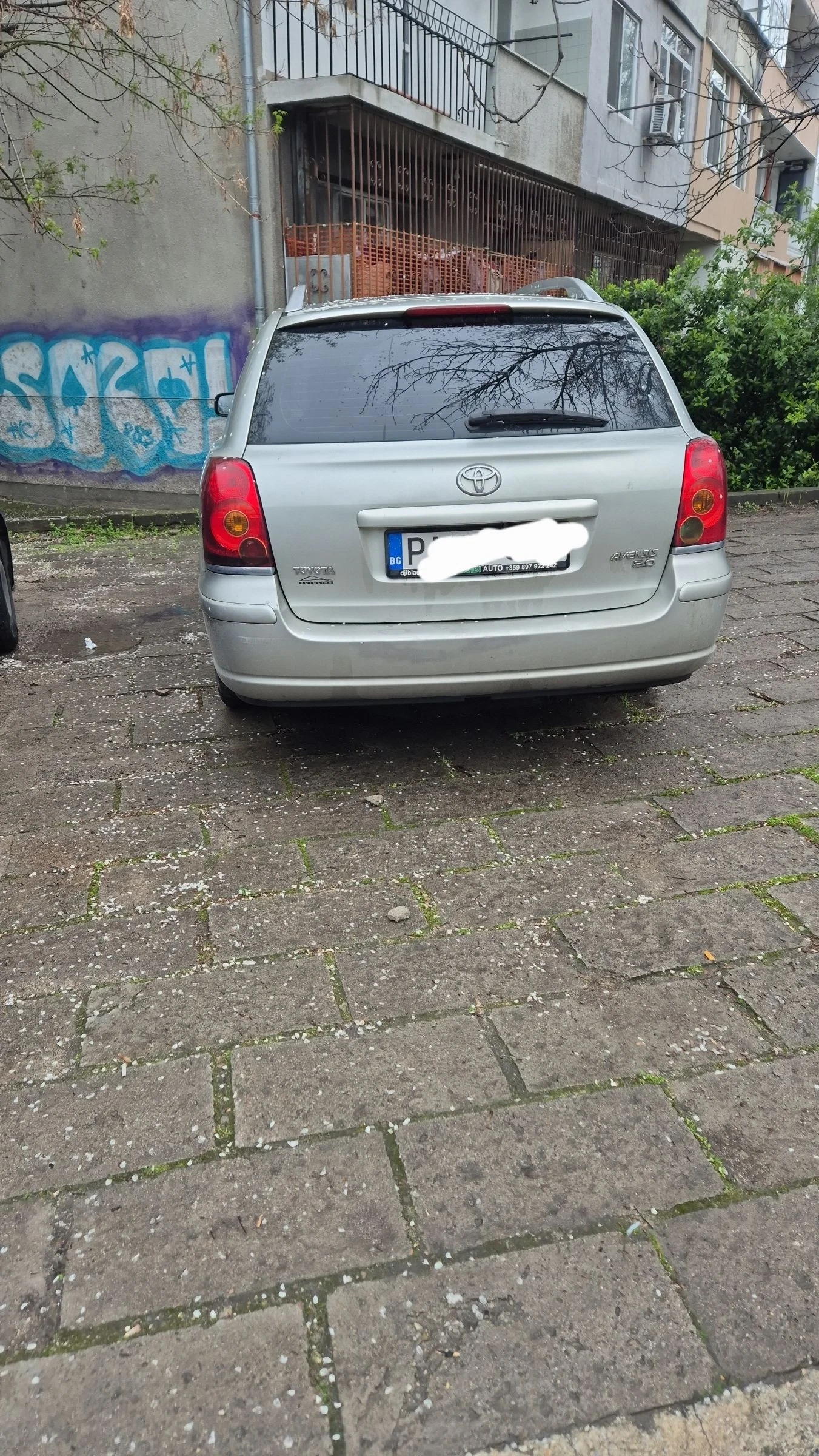 Toyota Avensis, снимка 3 - Автомобили и джипове - 54183209