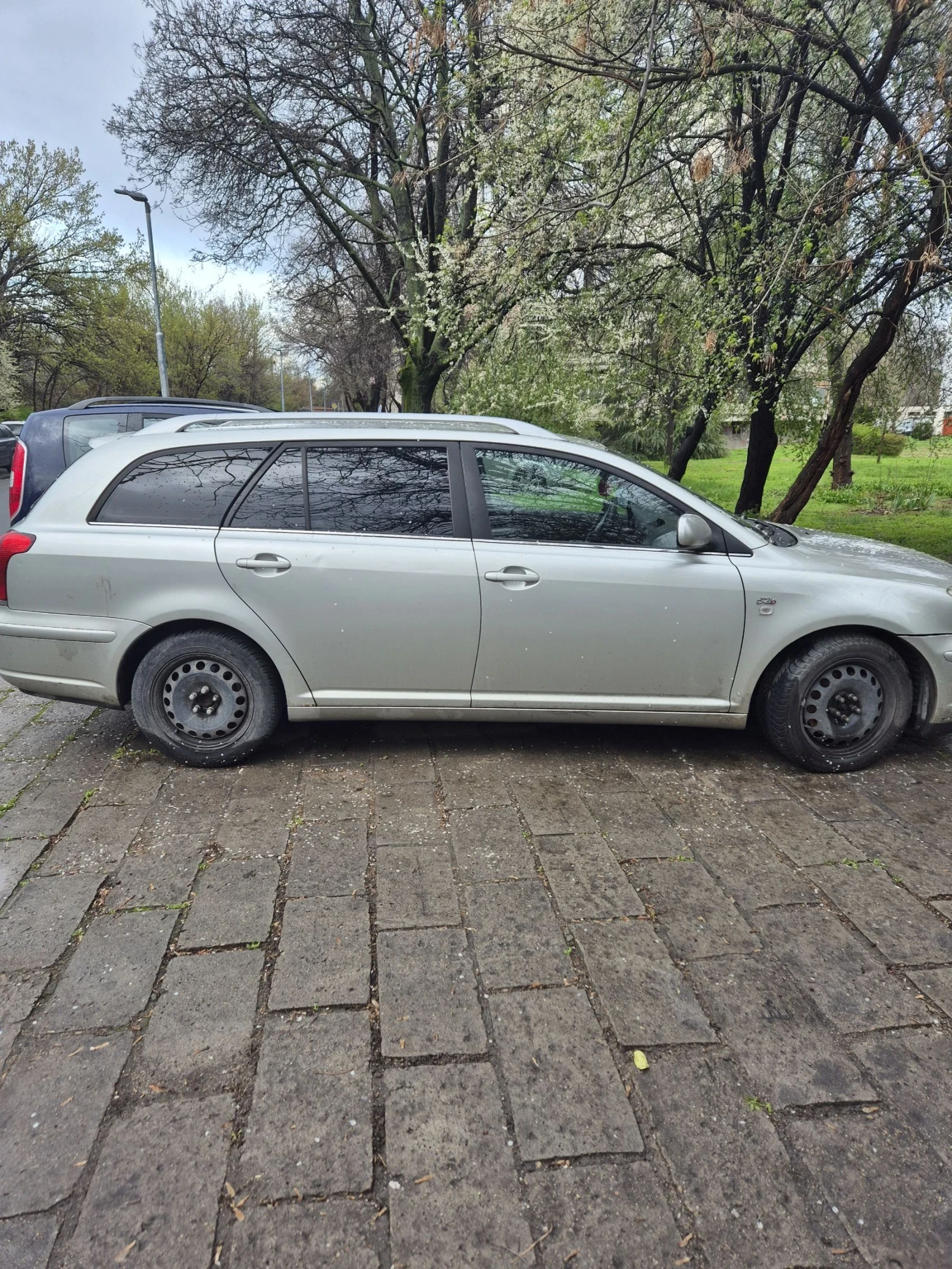 Toyota Avensis, снимка 5 - Автомобили и джипове - 54183209