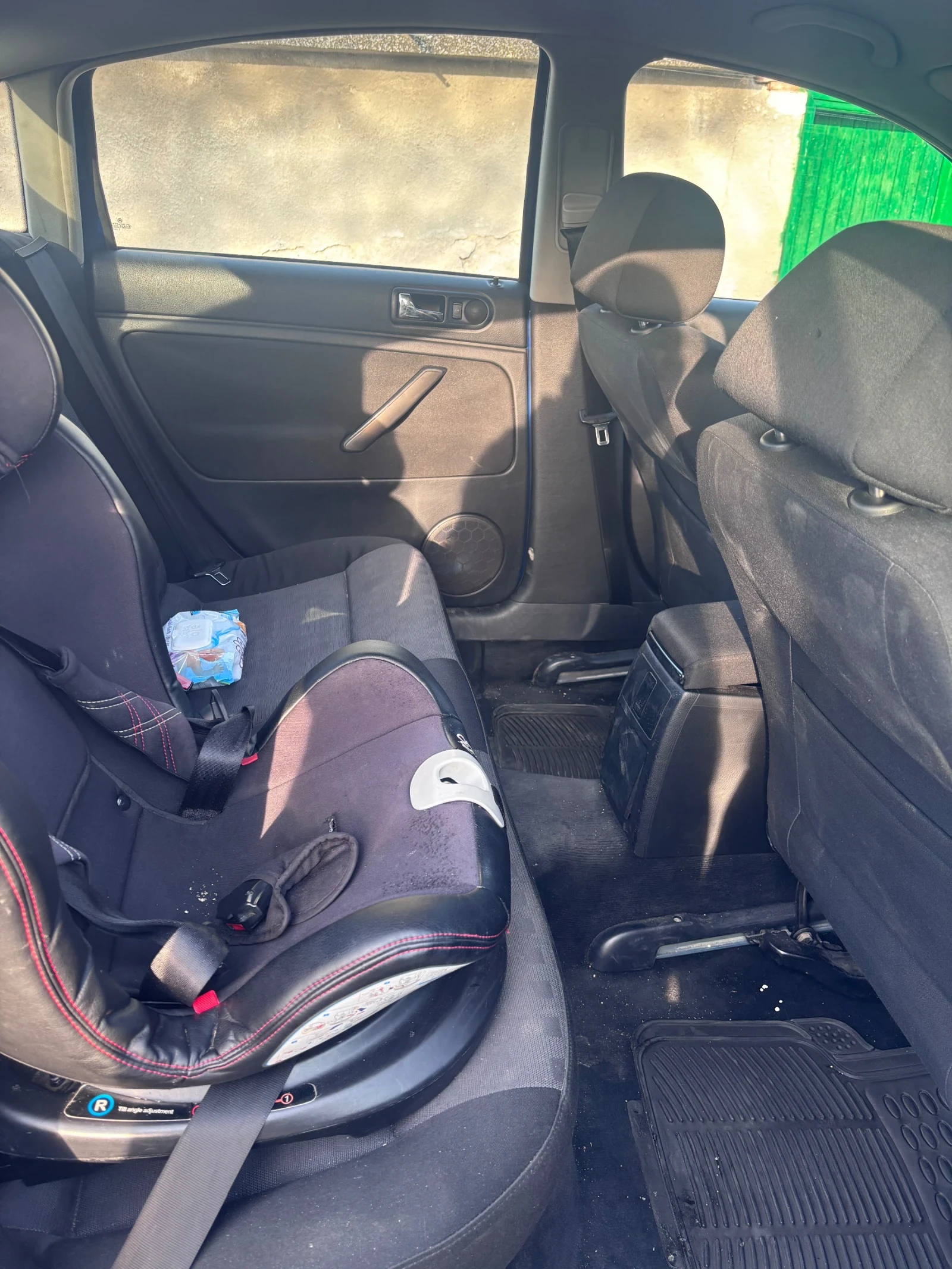 VW Passat 1.9TDI, снимка 9 - Автомобили и джипове - 54194761