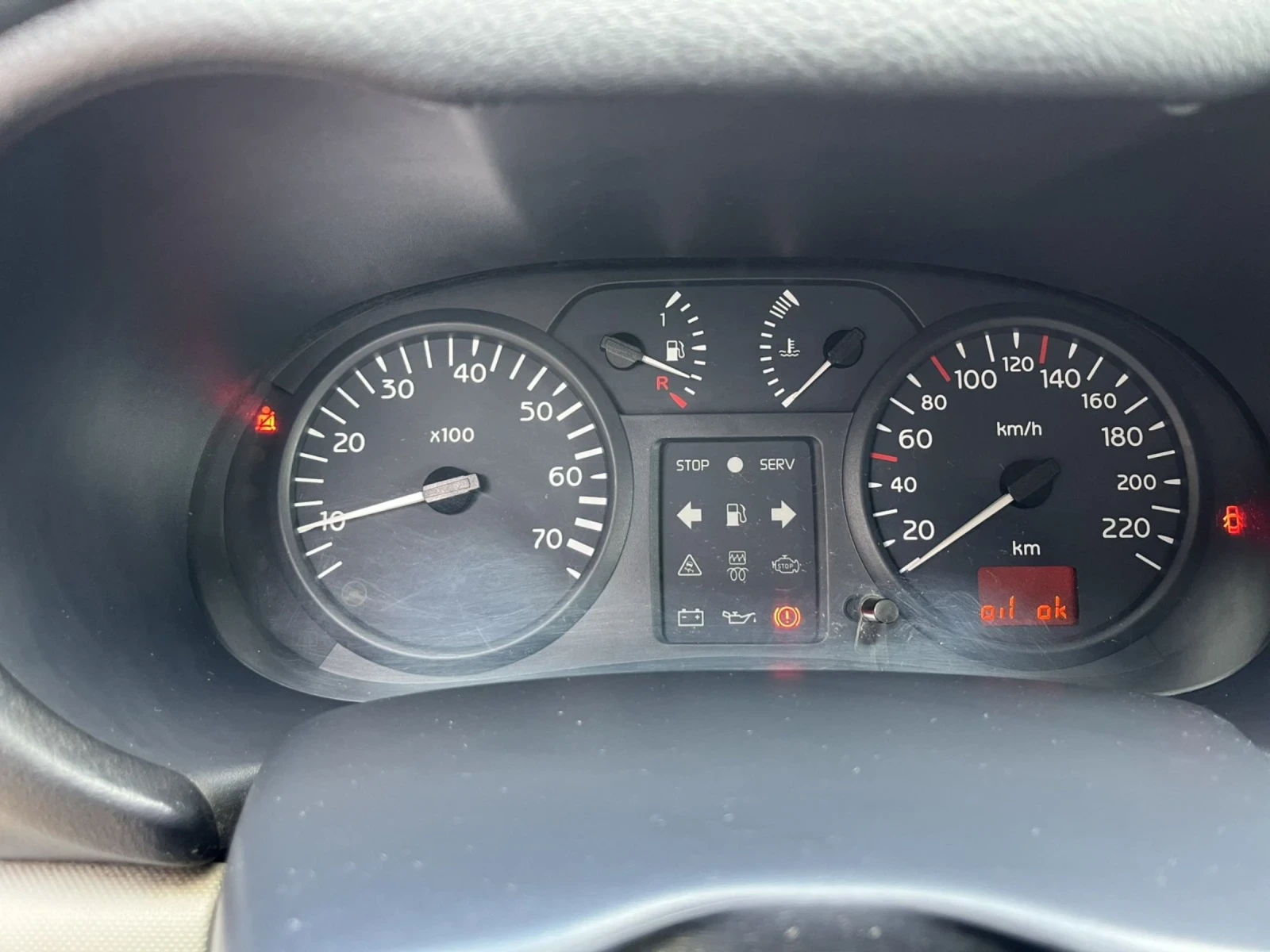 Renault Clio 1.2, снимка 9 - Автомобили и джипове - 54222571