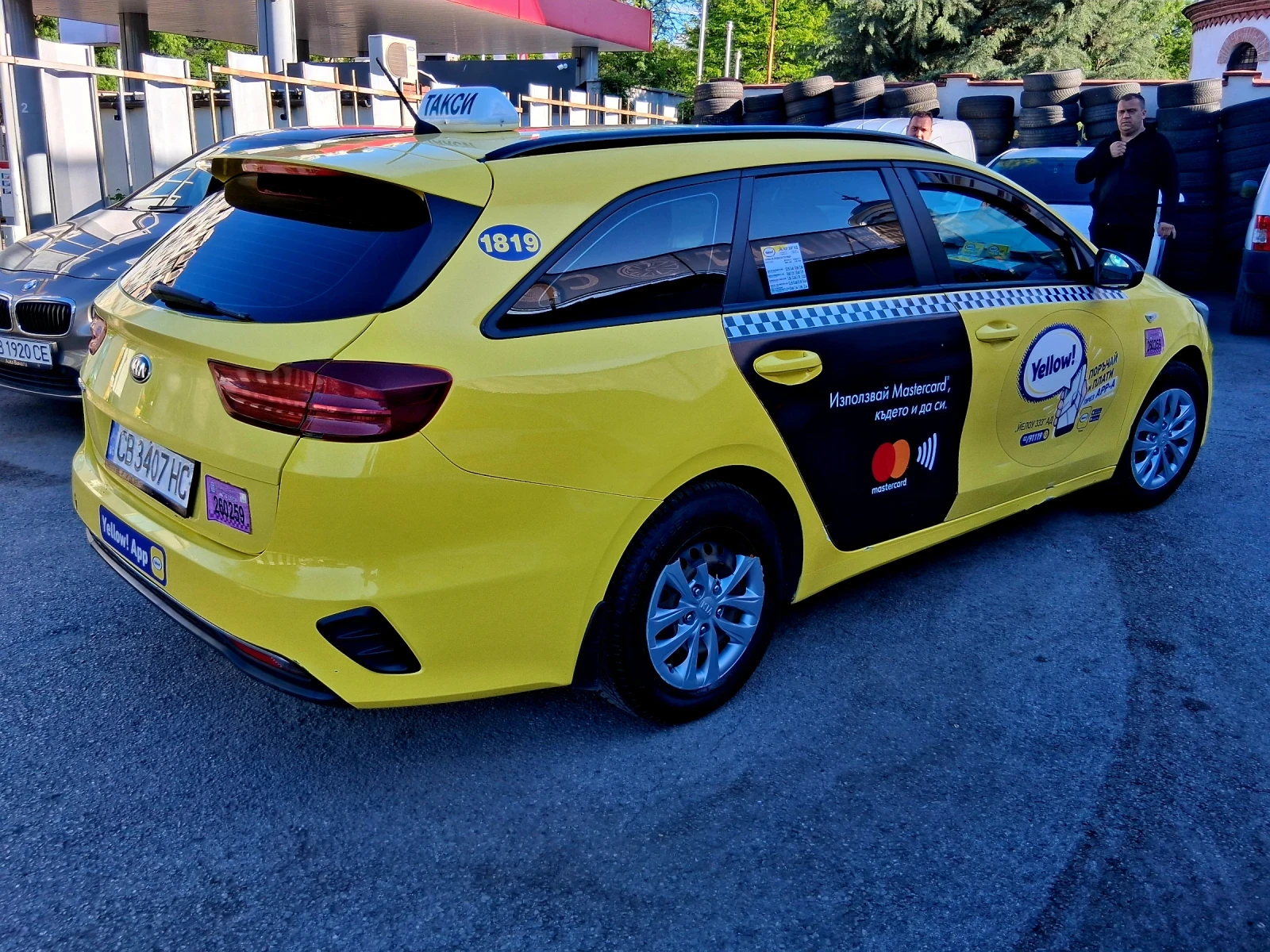 Kia Ceed TOP !!, снимка 2 - Автомобили и джипове - 54478870