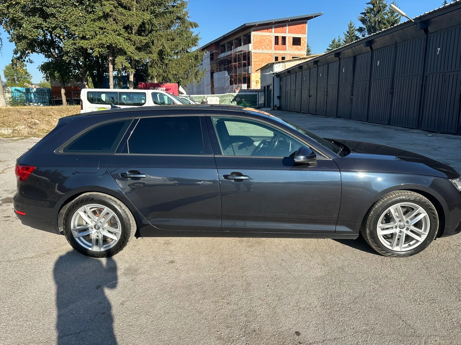 Audi A4, снимка 5 - Автомобили и джипове - 54980902