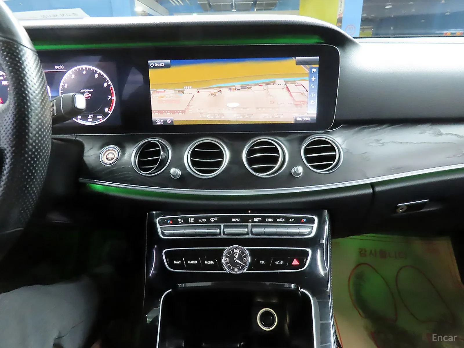 Mercedes-Benz E 300 W213* 107000KM!!!* UNIKAT* 4MATIC* EKSTROV* , снимка 11 - Автомобили и джипове - 55183930