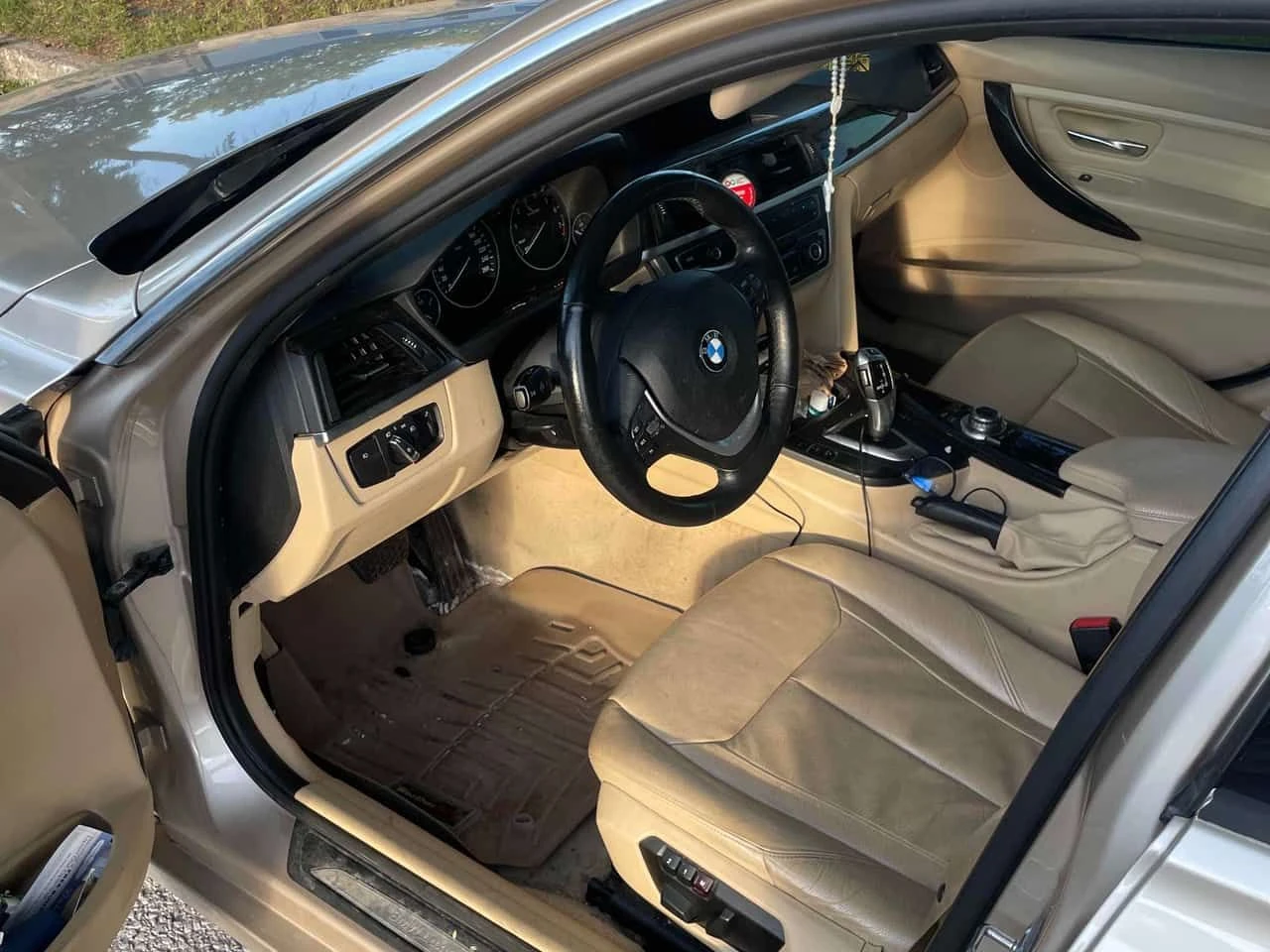 BMW 328 * 328i xDrive* АВТОКРЕДИТ БЕЗ ПЪРВОНАЧАЛНА ВНОСКА*, снимка 5 - Автомобили и джипове - 55453544