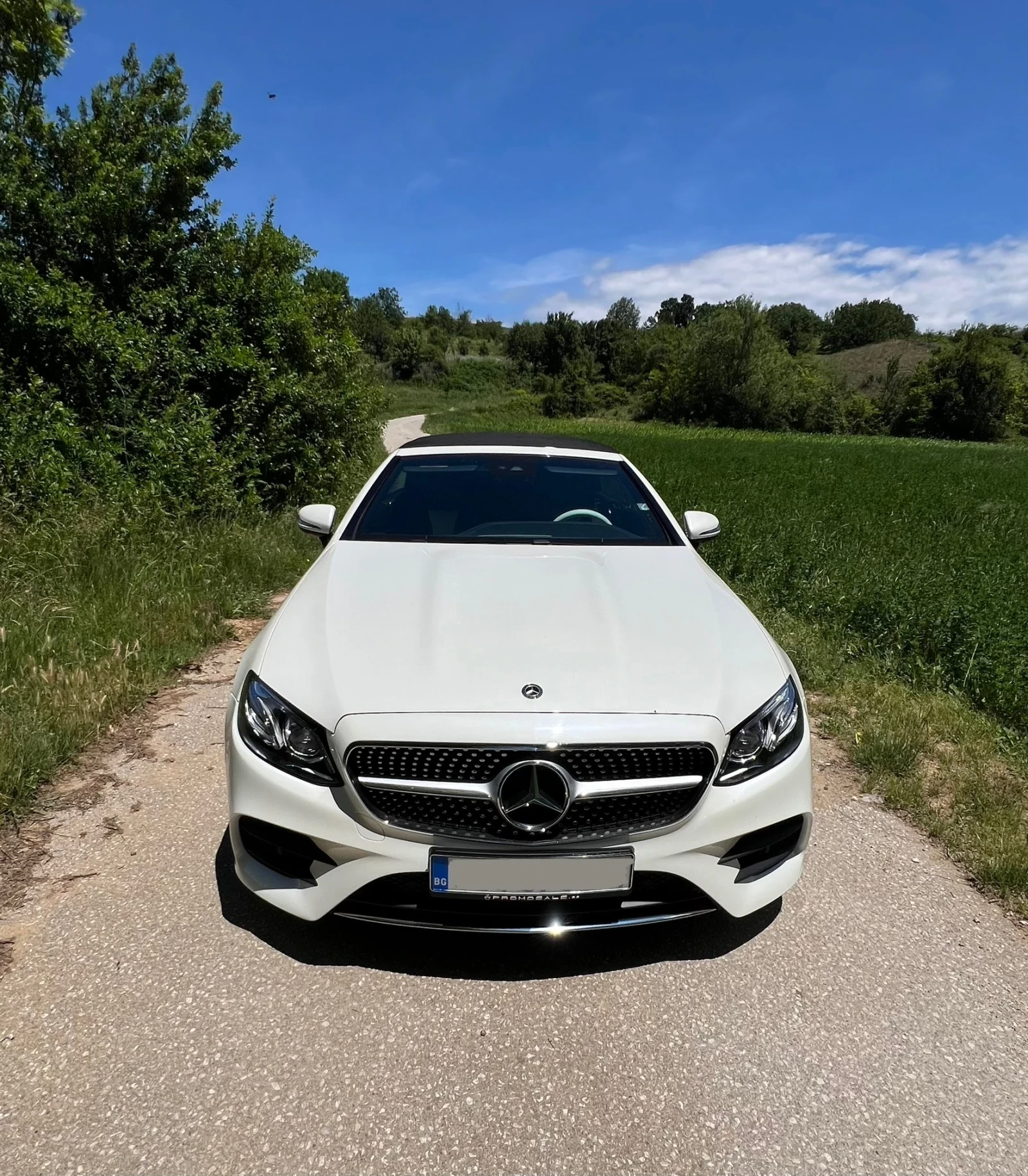 Mercedes-Benz E 220, снимка 2 - Автомобили и джипове - 55569774