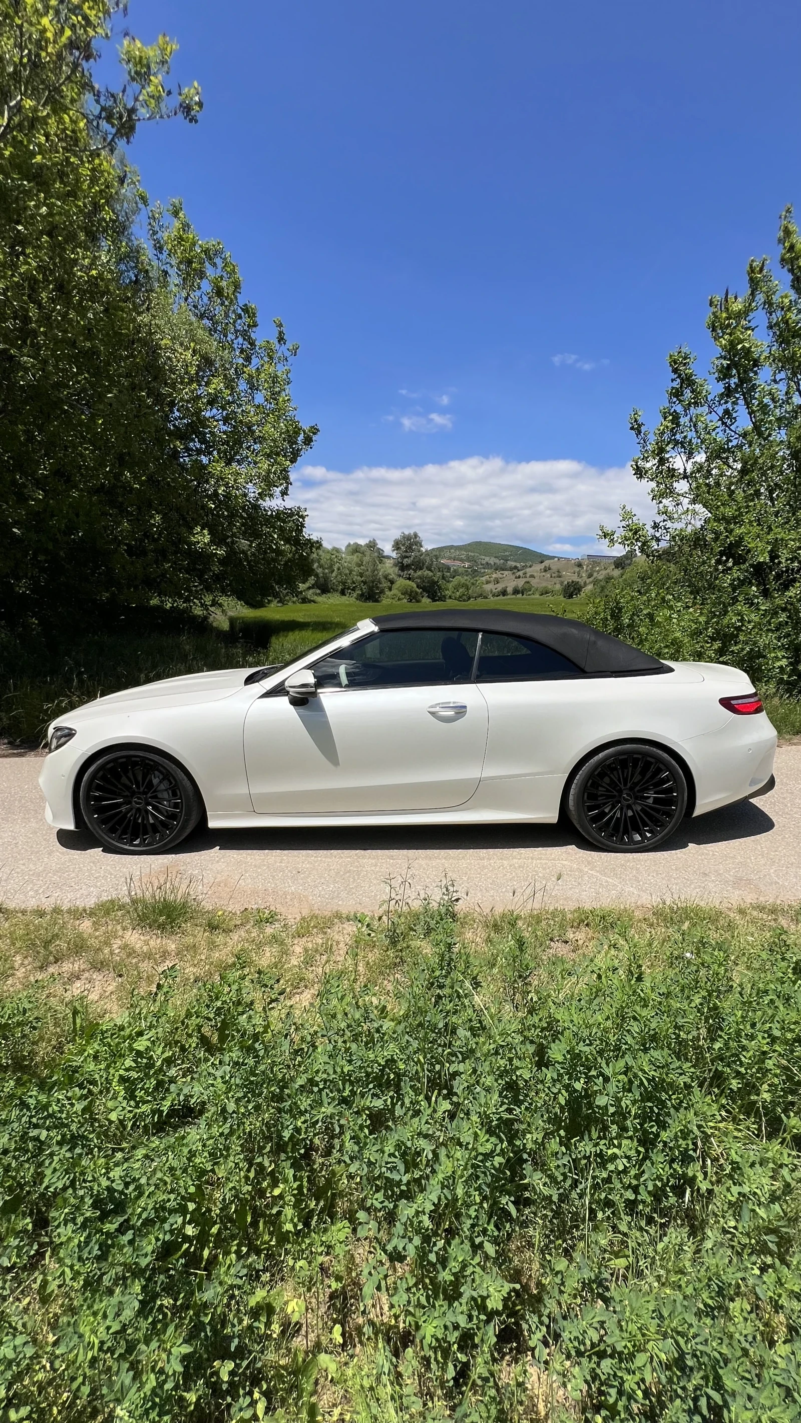 Mercedes-Benz E 220, снимка 7 - Автомобили и джипове - 55569774
