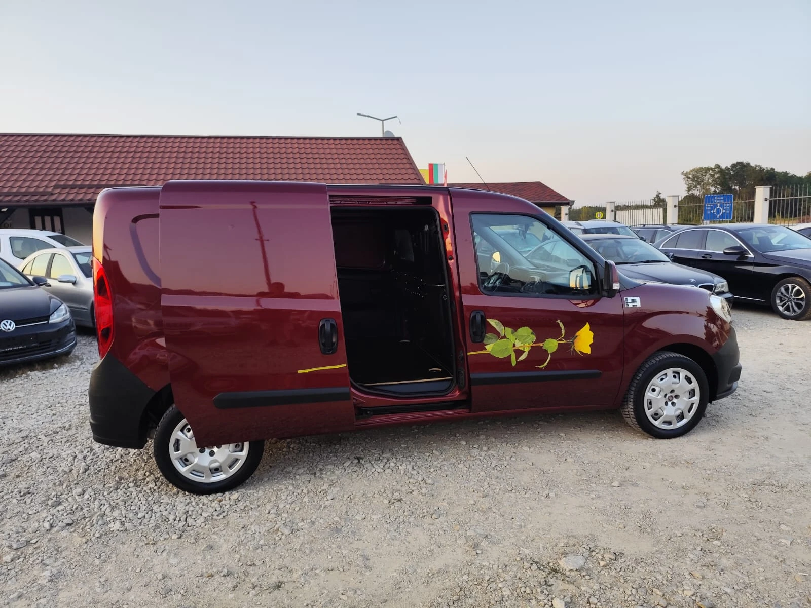 Fiat Doblo 1.4 бензин, снимка 5 - Автомобили и джипове - 55641202