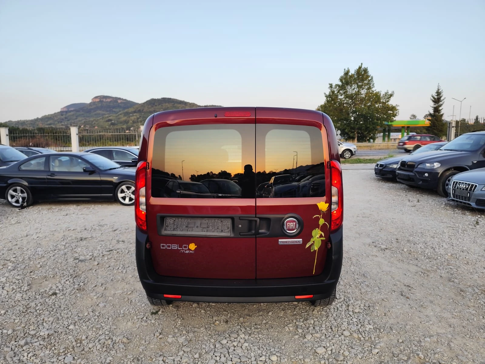 Fiat Doblo 1.4 бензин, снимка 8 - Автомобили и джипове - 55641202