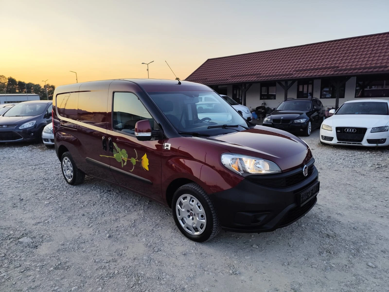 Fiat Doblo 1.4 бензин, снимка 3 - Автомобили и джипове - 55641202