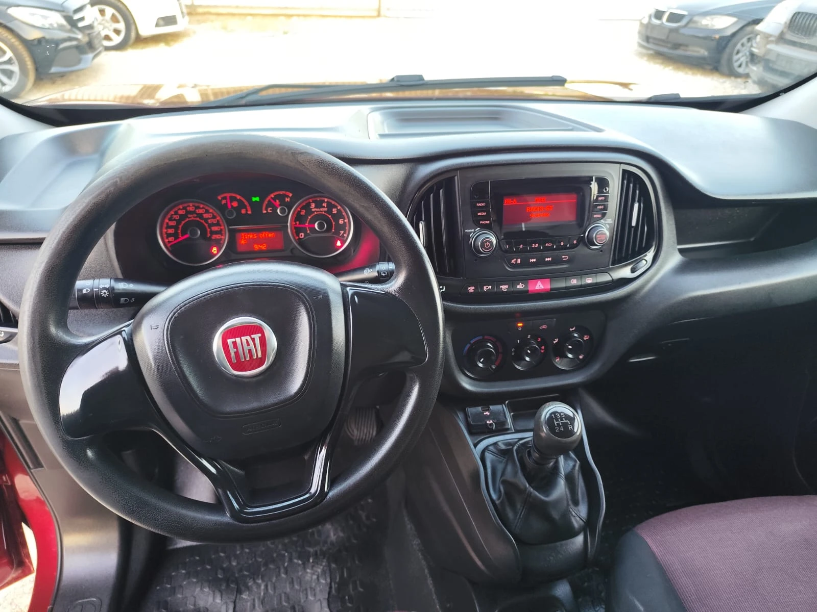 Fiat Doblo 1.4 бензин, снимка 12 - Автомобили и джипове - 55641202