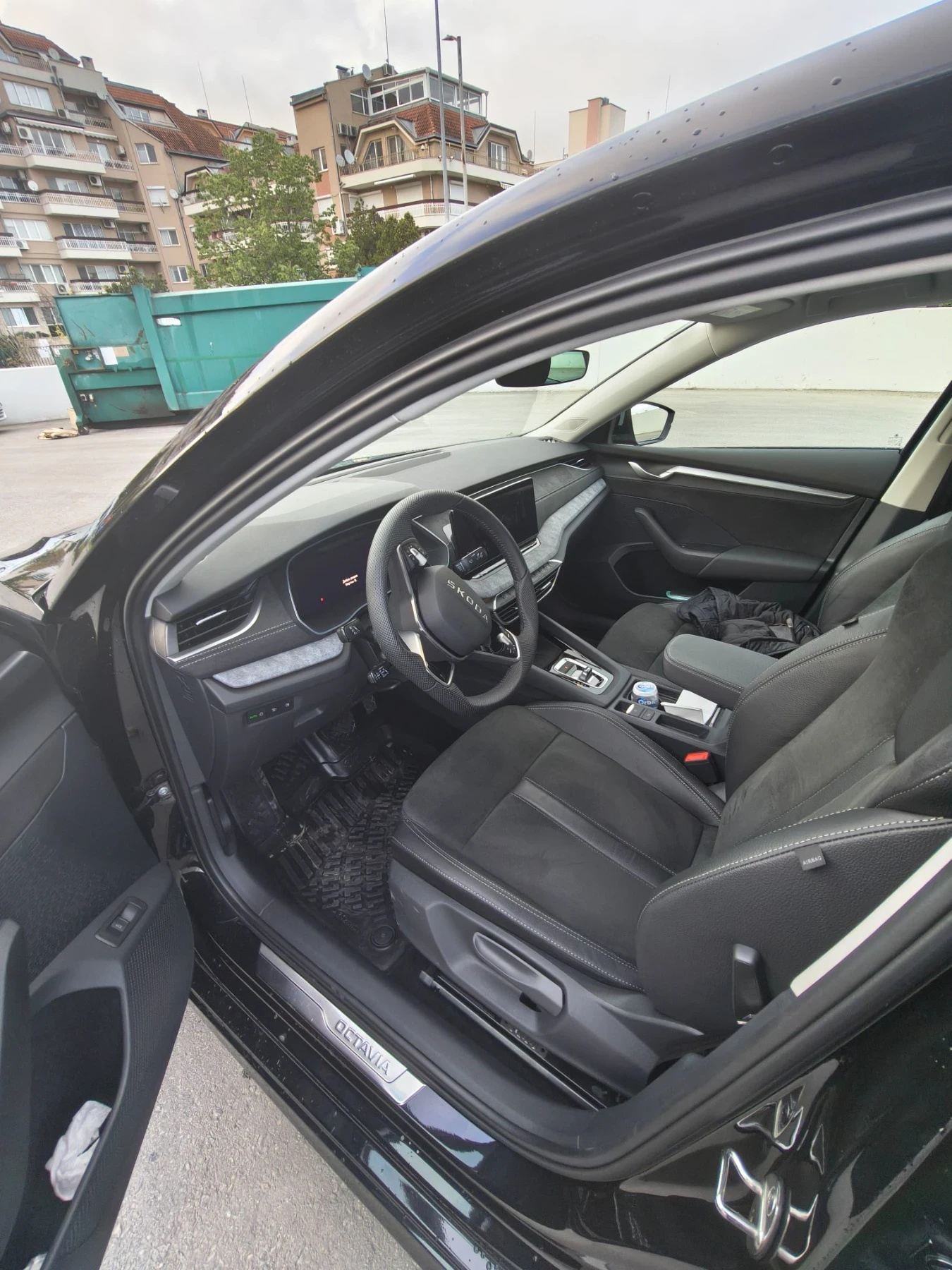 Skoda Octavia FL Edition 130 18k km, снимка 11 - Автомобили и джипове - 55980253