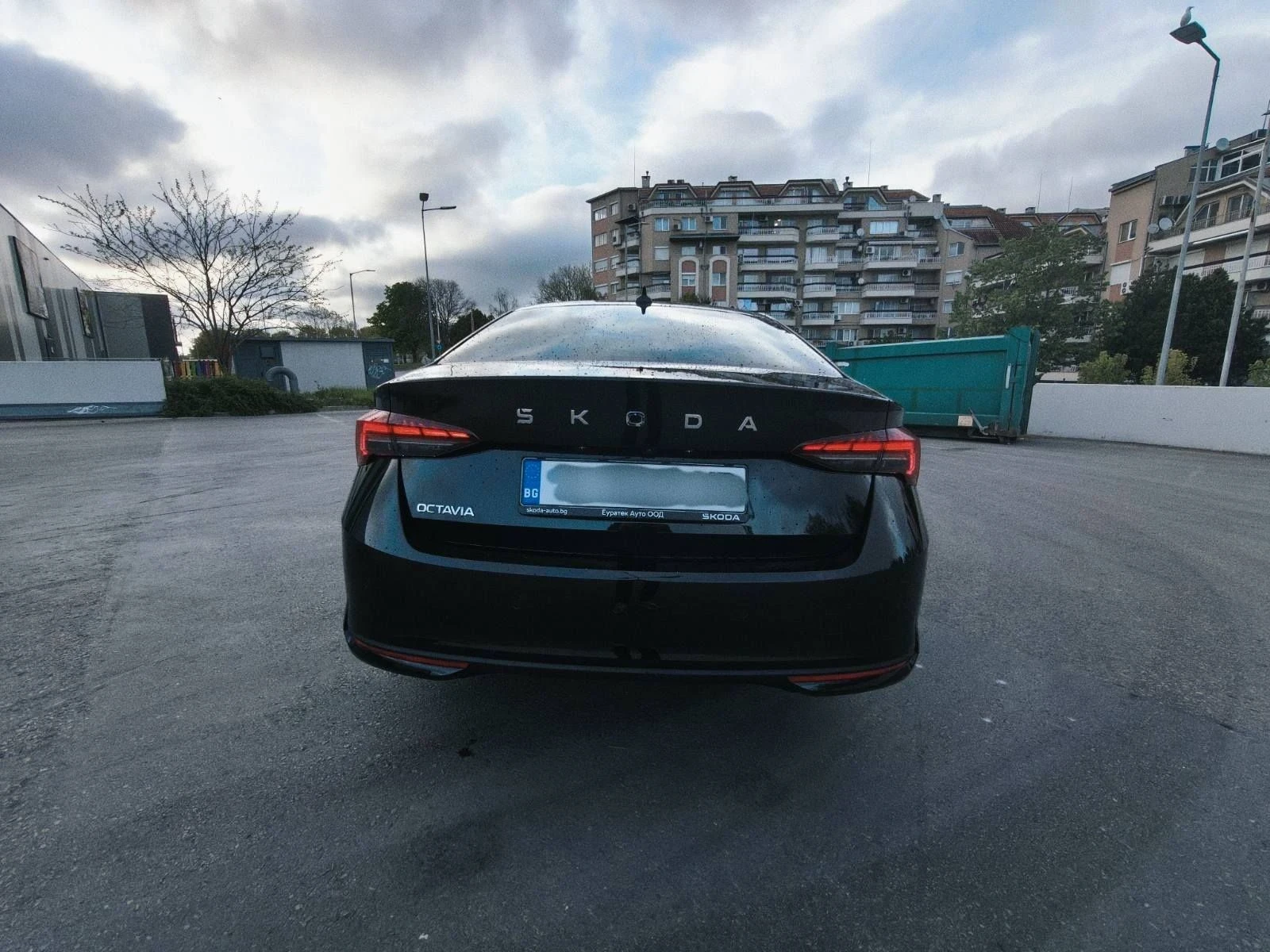 Skoda Octavia FL Edition 130 18k km, снимка 3 - Автомобили и джипове - 55980253
